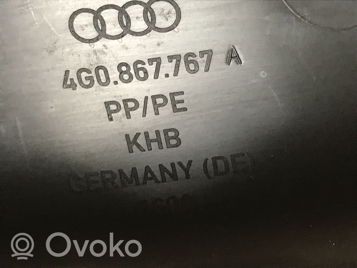 Audi A6 C7 Osłona boczna fotela tylnego 4G0867767A