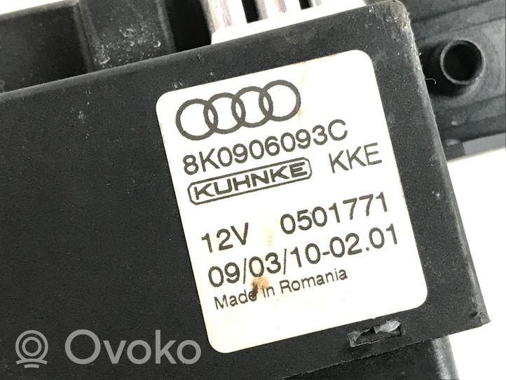 Audi A4 S4 B8 8K Polttoaineen ruiskutuspumpun ohjainlaite/moduuli 8K0906093C