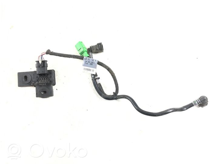 Audi A4 S4 B9 Sensore di livello del carburante 8K0906651C