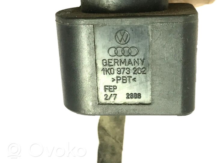 Skoda Octavia Mk3 (5E) Przewód przedniego czujnika ABS 5G0927903AA