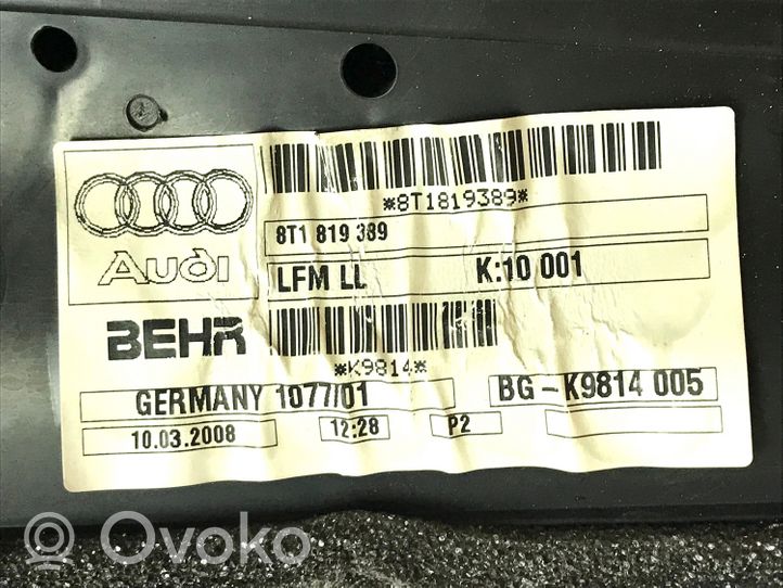 Audi A4 S4 B8 8K Dysze / Kratki nawiewu deski rozdzielczej 8T1819389