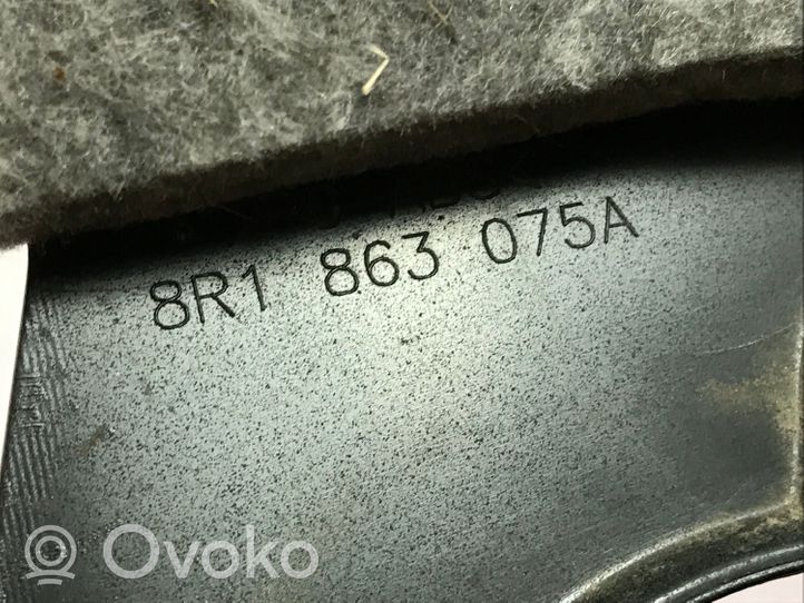 Audi Q5 SQ5 Kojelaudan alempi verhoilu 8R1863075A