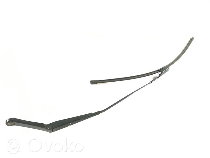 Peugeot 508 Windshield/front glass wiper blade 9686437780