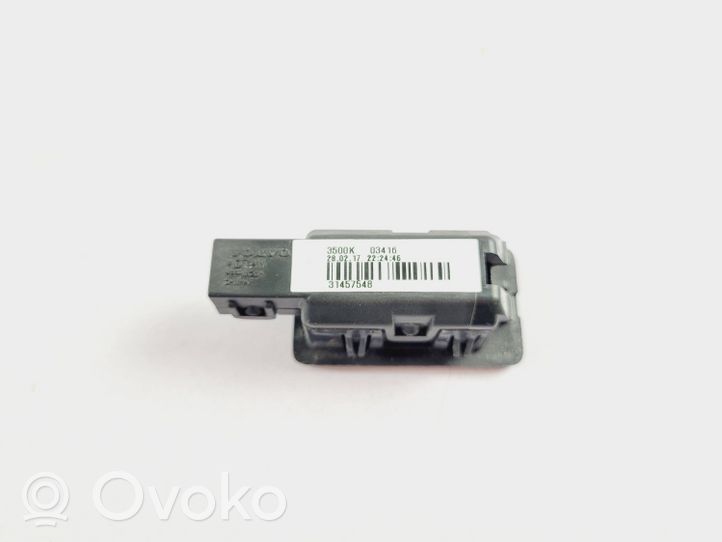 Volvo S90, V90 Hansikaslokeron valo 31457548