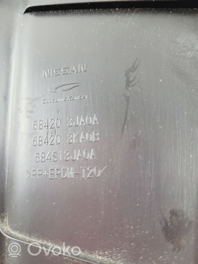 Nissan Pathfinder R52 Kojelaudan sivupäätyverhoilu 684203JA0A