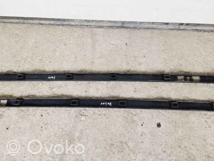 Nissan Pathfinder R52 Moulures, baguette de toit 73852