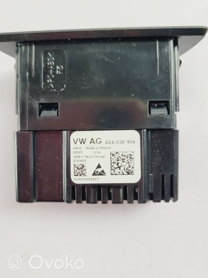 Volkswagen T-Roc USB jungtis 2G6035954