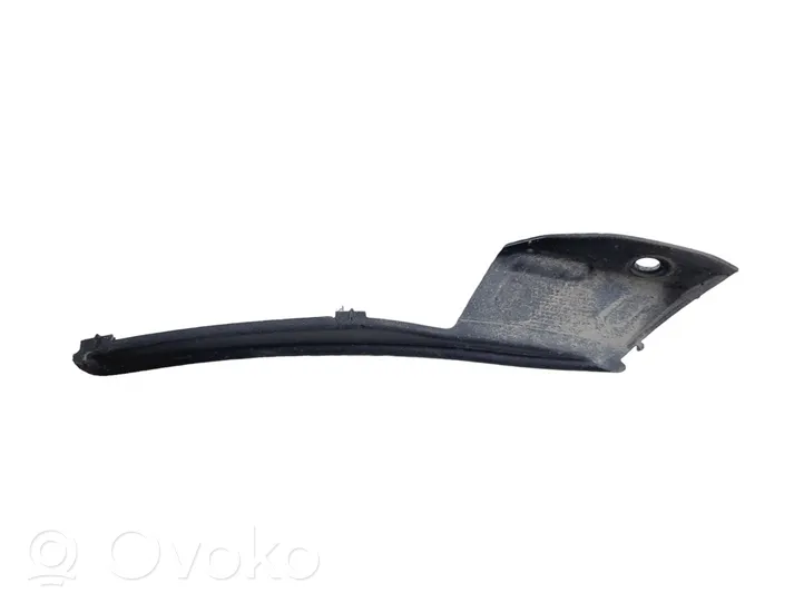 Volkswagen Touran II Moulure, baguette/bande protectrice d'aile 1T0807823B