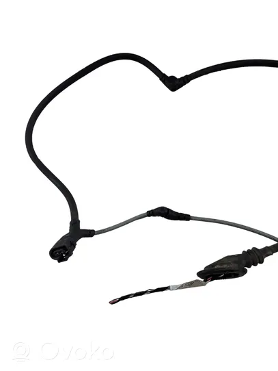 Skoda Superb B8 (3V) Rear ABS sensor wiring 3G0927902A