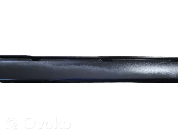 Volkswagen PASSAT B7 Sill 3AF853855