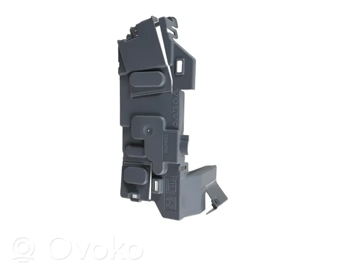 Volvo XC60 Fuse box cover 32264790