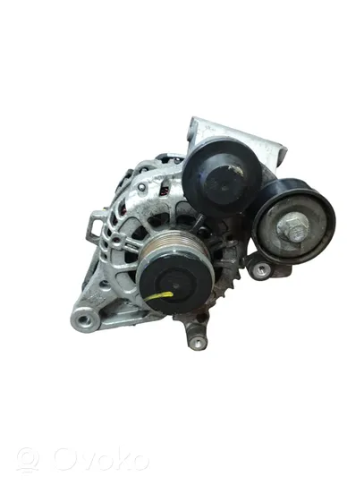 KIA Sportage Generatore/alternatore 373002U200