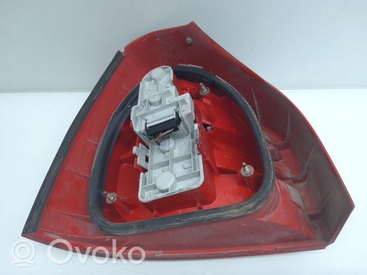 Audi A3 S3 8L Lampa tylna 290702