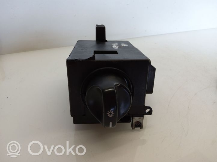 Mercedes-Benz Vaneo W414 Light switch 