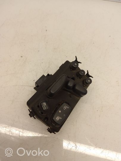 Chrysler Pacifica Seat heating switch 