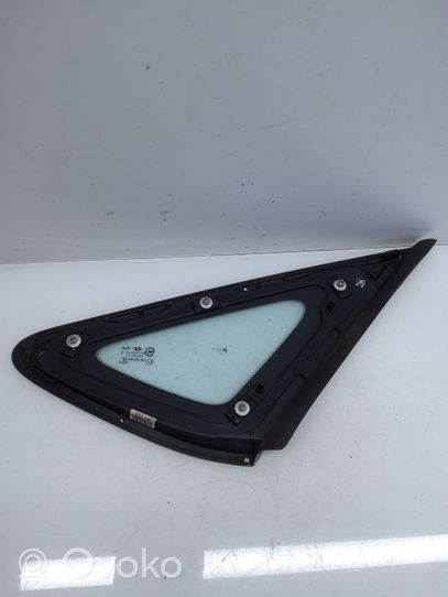 Hyundai i40 Rear side window/glass 878103Z300