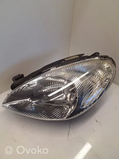 Citroen Xsara Picasso Lampa przednia 9631495180