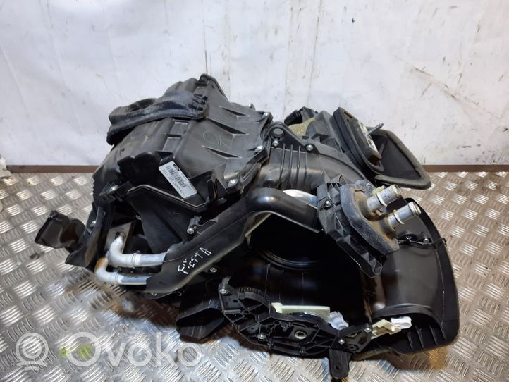 Ford Fiesta Salono oro mazgo komplektas D2B119B555AD