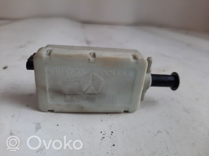 Volkswagen Routan Jarrupolkimen anturin kytkin 56045043AG