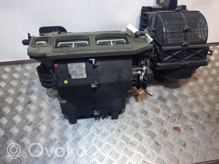 Volkswagen Routan Nagrzewnica / Komplet P7284001