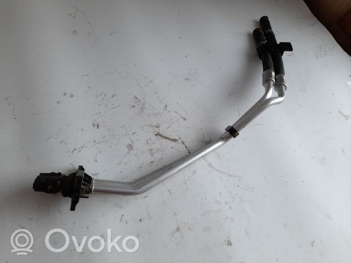 Volkswagen Routan Coolant pipe/hose 