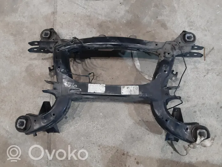 BMW X6 E71 Rama pomocnicza tylna 33316863815