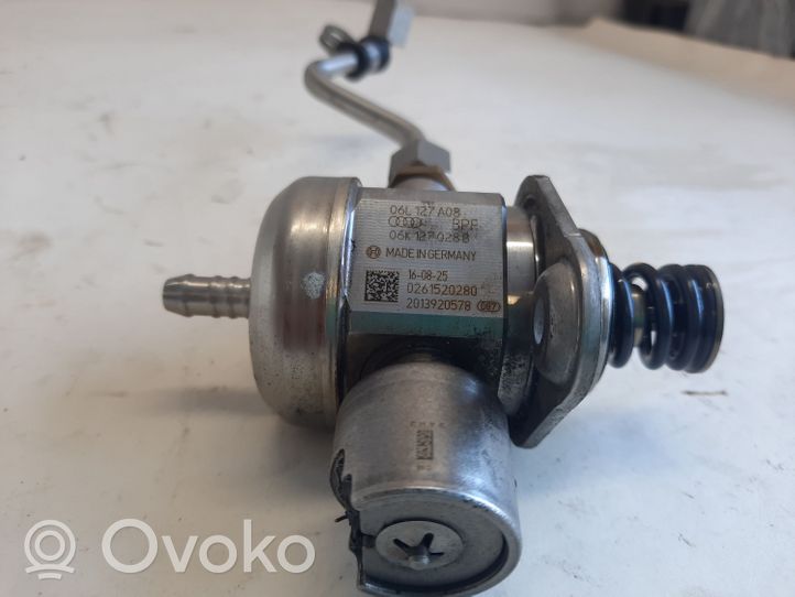 Audi A4 S4 B9 Regulator ciśnienia paliwa 06L127A08