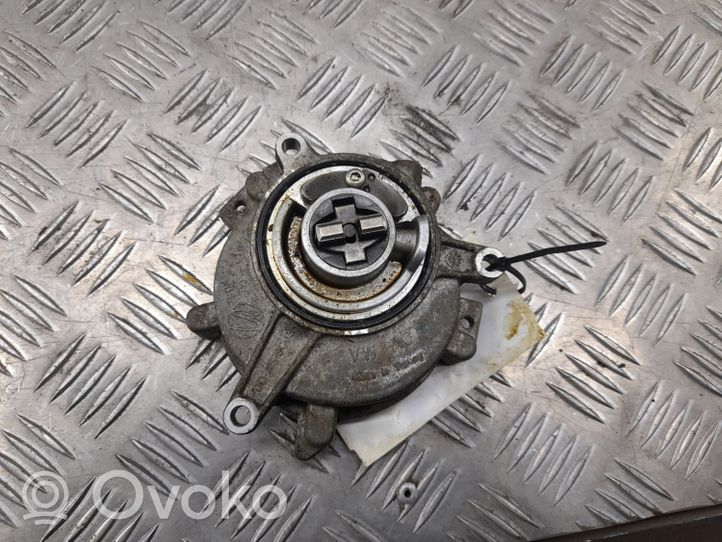 Audi A5 Pompe à vide 06M145100L