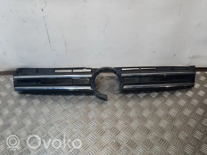 Volkswagen Golf VII Grille de calandre avant 7P6853651