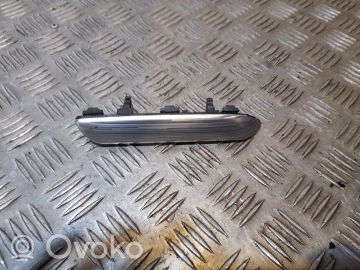 Audi A3 S3 8V Rivestimento del pannello 8V1853189A