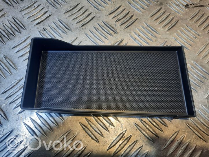 Audi Q5 SQ5 Daiktadėžės paklotėlis 041762300