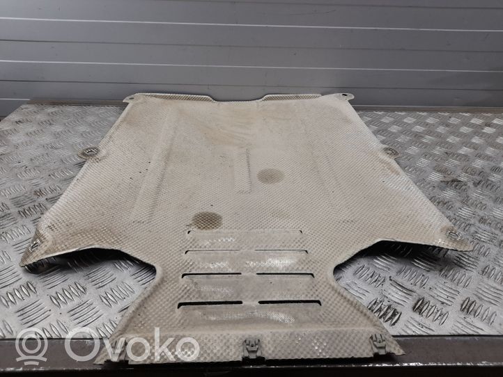 Porsche Macan Center/middle under tray cover 