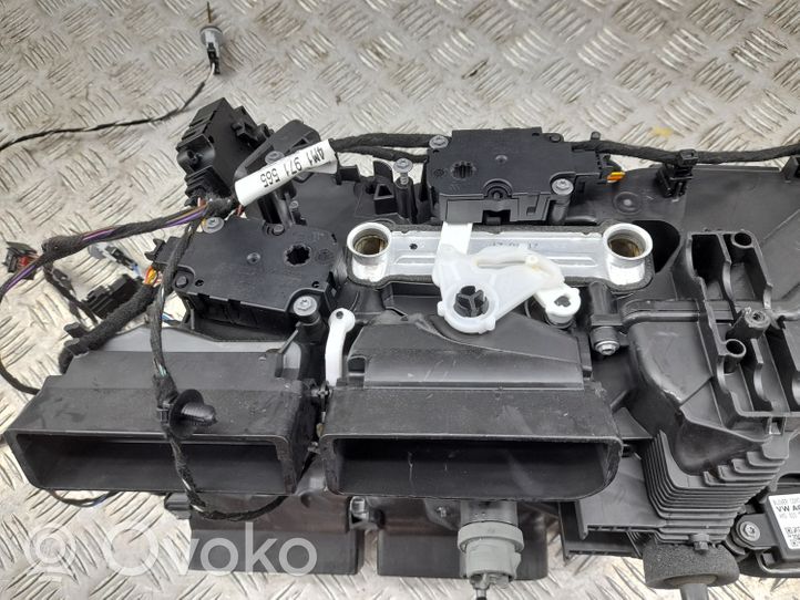 Audi Q7 4M Scatola climatizzatore riscaldamento abitacolo assemblata 4M0820004