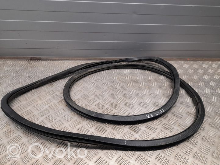 Chrysler Pacifica Front door rubber seal 68188726AD