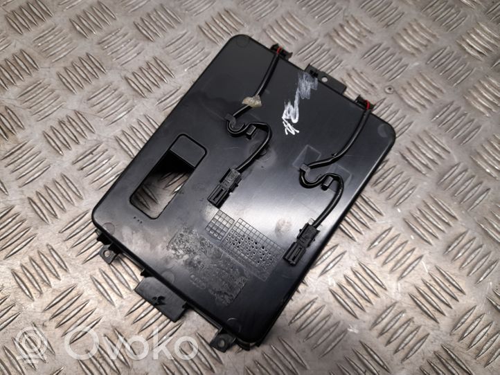 Audi A8 S8 D4 4H Glove box central console 4H0863075E