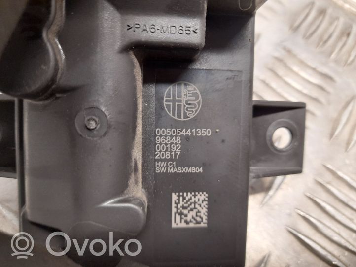 Alfa Romeo Stelvio Degvielas sūkņa vadības bloks 00505441350