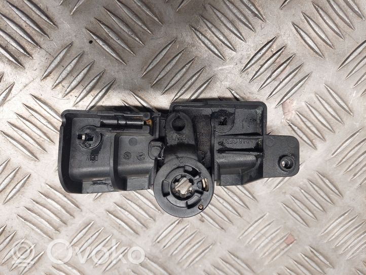 Audi A5 Poignée, déverrouillage du capot moteur 8W1823633C