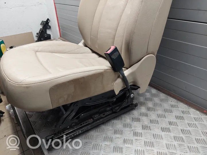 Audi Q5 SQ5 Priekinė keleivio sėdynė 