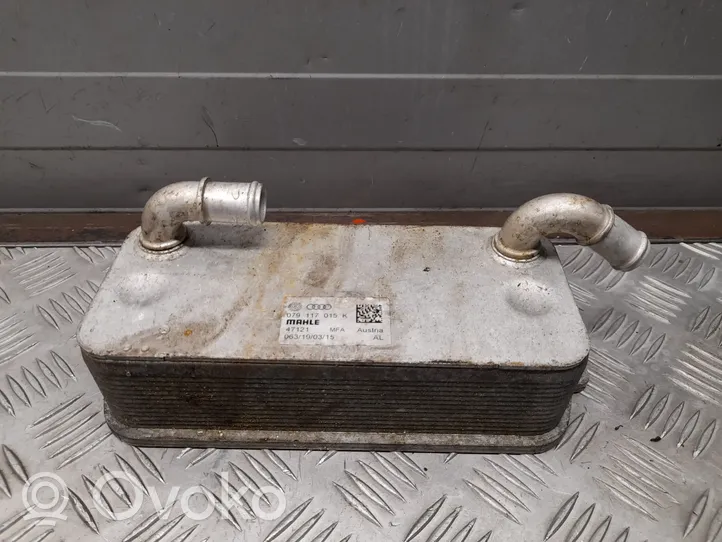 Audi A8 S8 D4 4H Dzinēja eļļas radiators 079117015K