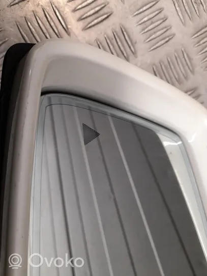 Mercedes-Benz GL X166 Specchietto retrovisore elettrico portiera anteriore A1668105516