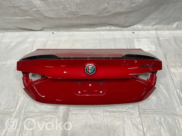 Alfa Romeo Giulia Задняя крышка (багажника) 