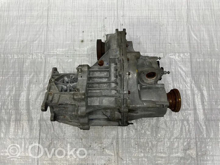 Jeep Grand Cherokee Vaihdelaatikon vaihteenvaihtajan kotelo P68370968AB