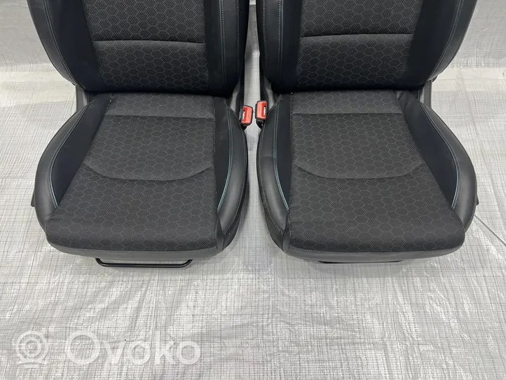 KIA Xceed Fotele / Kanapa / Komplet 