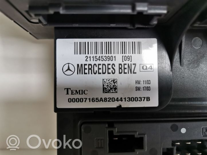 Mercedes-Benz E W211 Modulo fusibile 2115453901