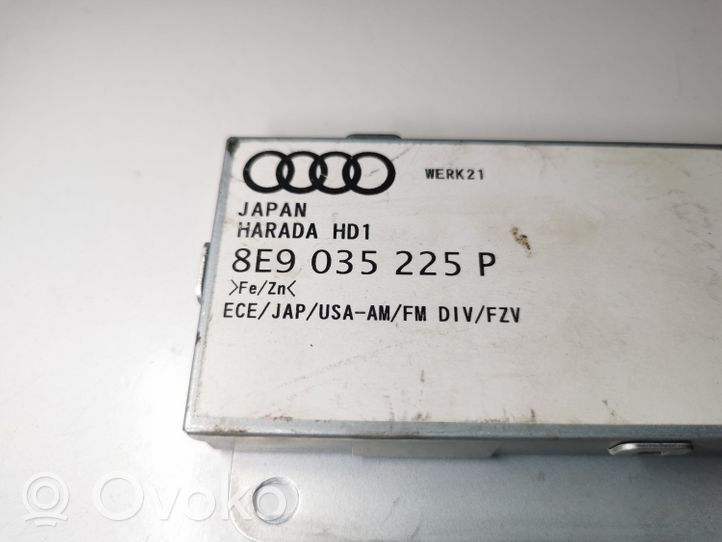 Audi A4 S4 B7 8E 8H Amplificatore antenna 8E9035225P