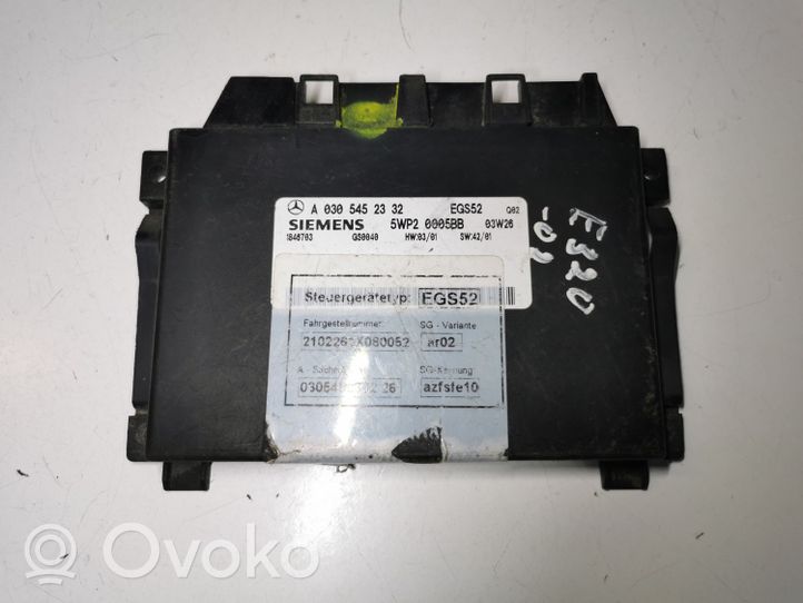 Mercedes-Benz E W210 Module de contrôle de boîte de vitesses ECU A0305452332