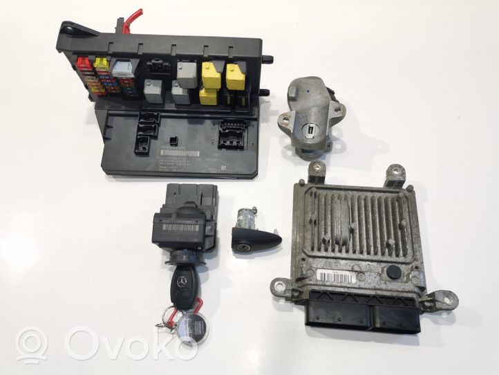 Mercedes-Benz Sprinter W906 Komputer / Sterownik ECU i komplet kluczy A9069004700