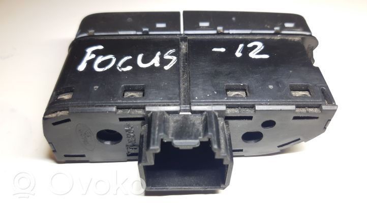 Ford Focus Bouton de dégivrage pare-brise AM5T18C621AB