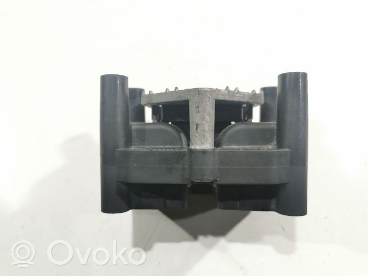 Volkswagen Golf V Amplificatore centralina di accensione 06B905106A