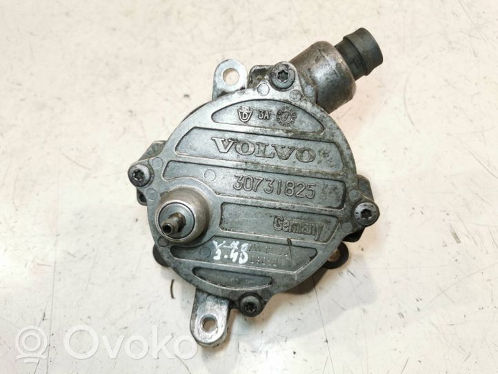 Volvo V70 Alipainepumppu 30731825